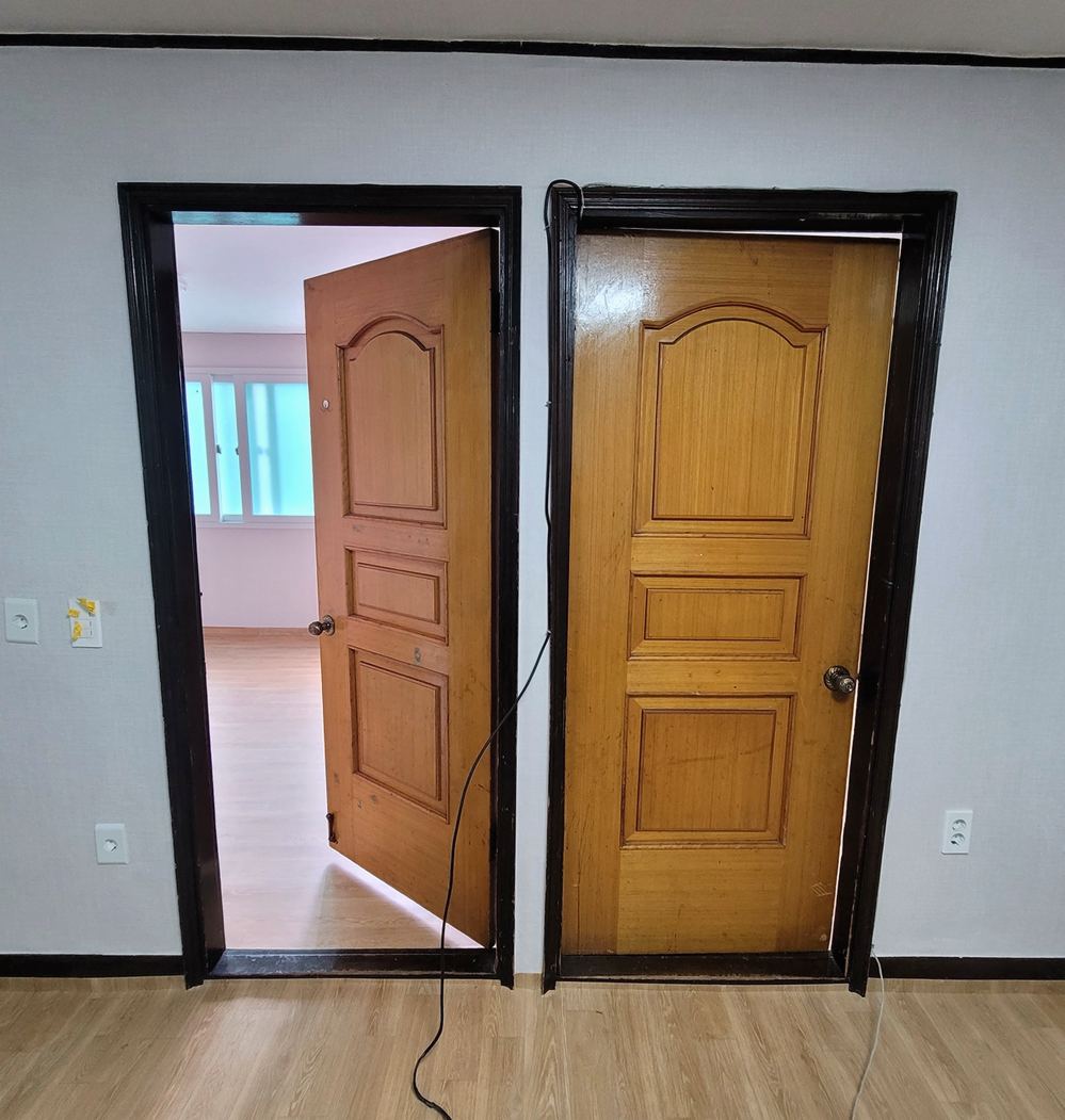 안산 방문교체 — 고잔 아파트 문짝 4짝 일괄 교체