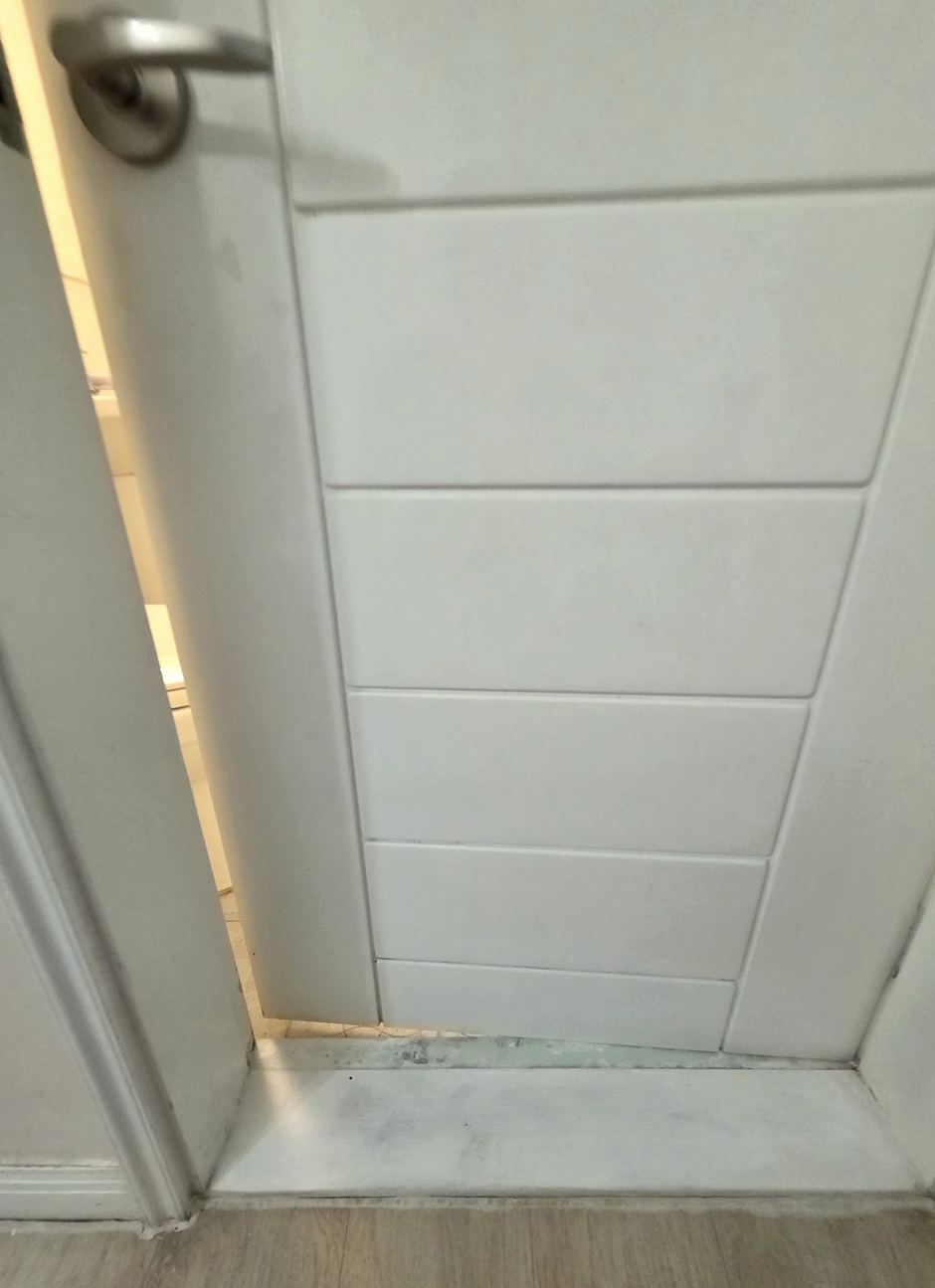 오산 방문수리 — 세교 아파트 경첩 보수